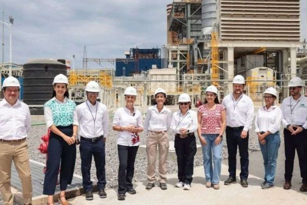 México inaugura central eléctrica para afianzar soberanía energética