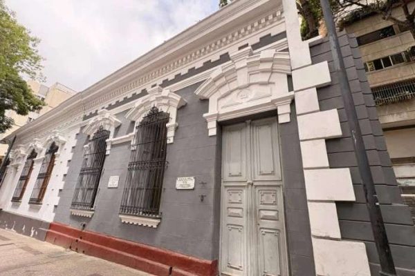 Obras Públicas rehabilita Casa de Nuestra América José Martí en Caracas