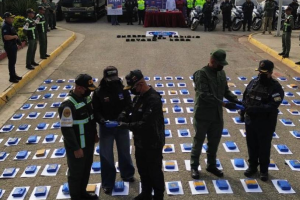 Polilara incautó 2.237 panelas de marihuana en una zona rural