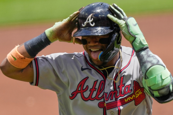 Ronald Acuña Jr. acrecentó su racha jonronera con Atlanta