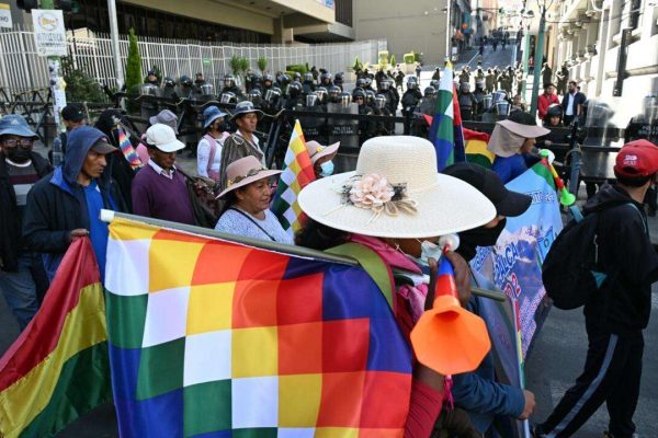 Tribunal de Bolivia ratifica orden de captura contra líderes de protestas