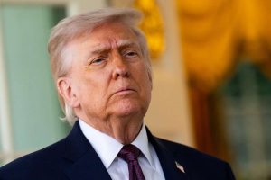 Trump exige a Israel frenar ofensivas en Líbano para proteger acuerdo
