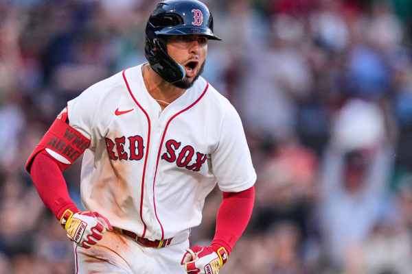 Wilyer Abreu castiga a Baltimore en triunfo de Boston