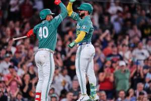 Wilyer Abreu y Willson Contreras encabezan paliza de Boston ante Texas